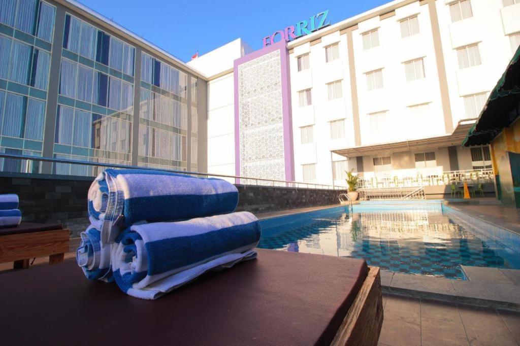 Forriz Hotel Jogjacarta Exterior foto