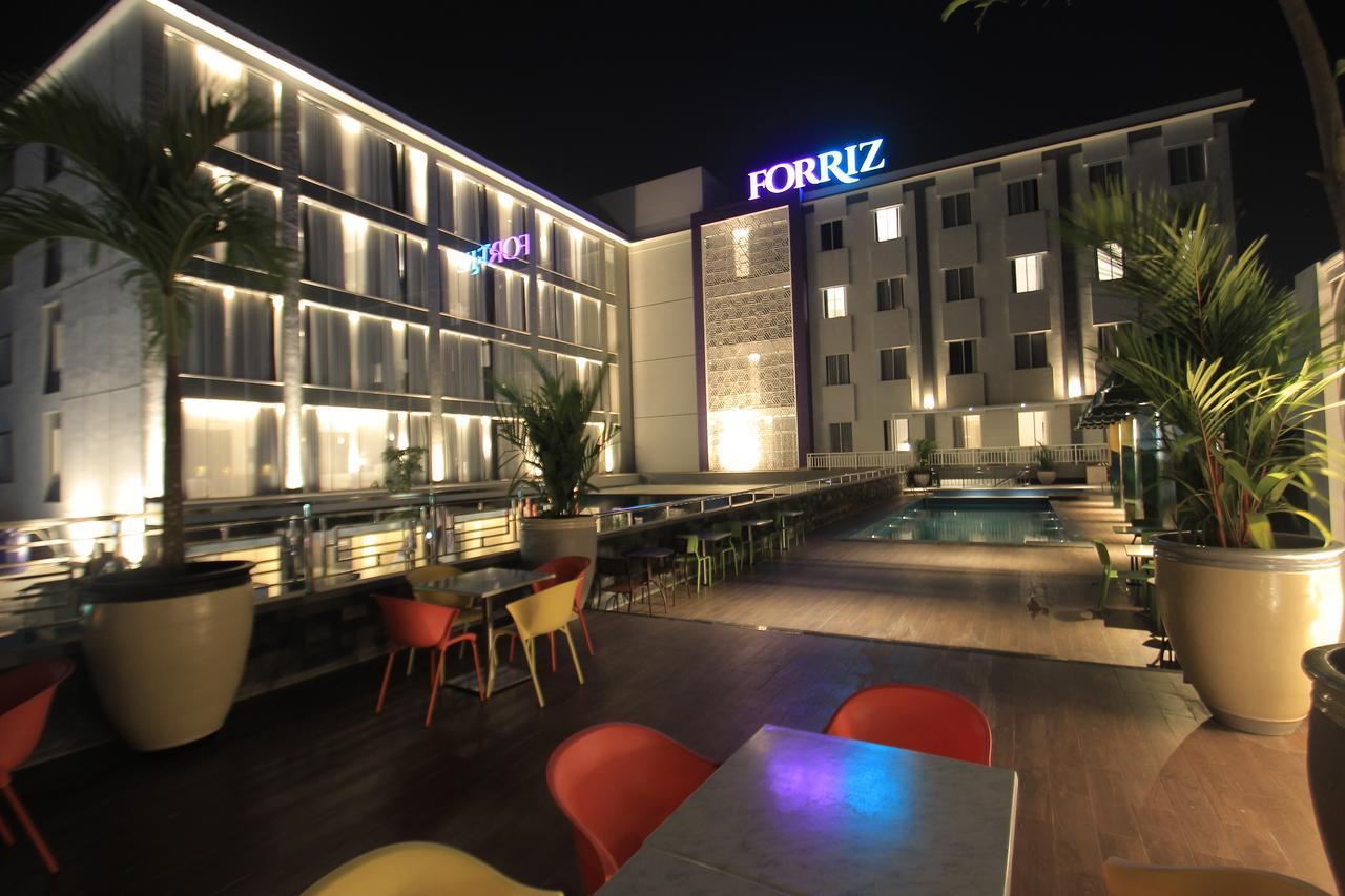 Forriz Hotel Jogjacarta Exterior foto