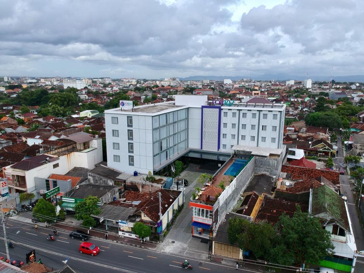 Forriz Hotel Jogjacarta Exterior foto